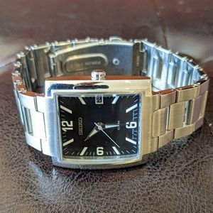 Seiko vintage dress watch